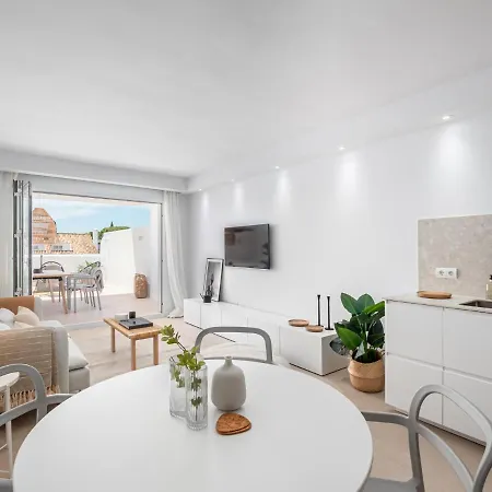 Fresh Renovated 2 Bed In Location Rdr236 * マルベーリャ